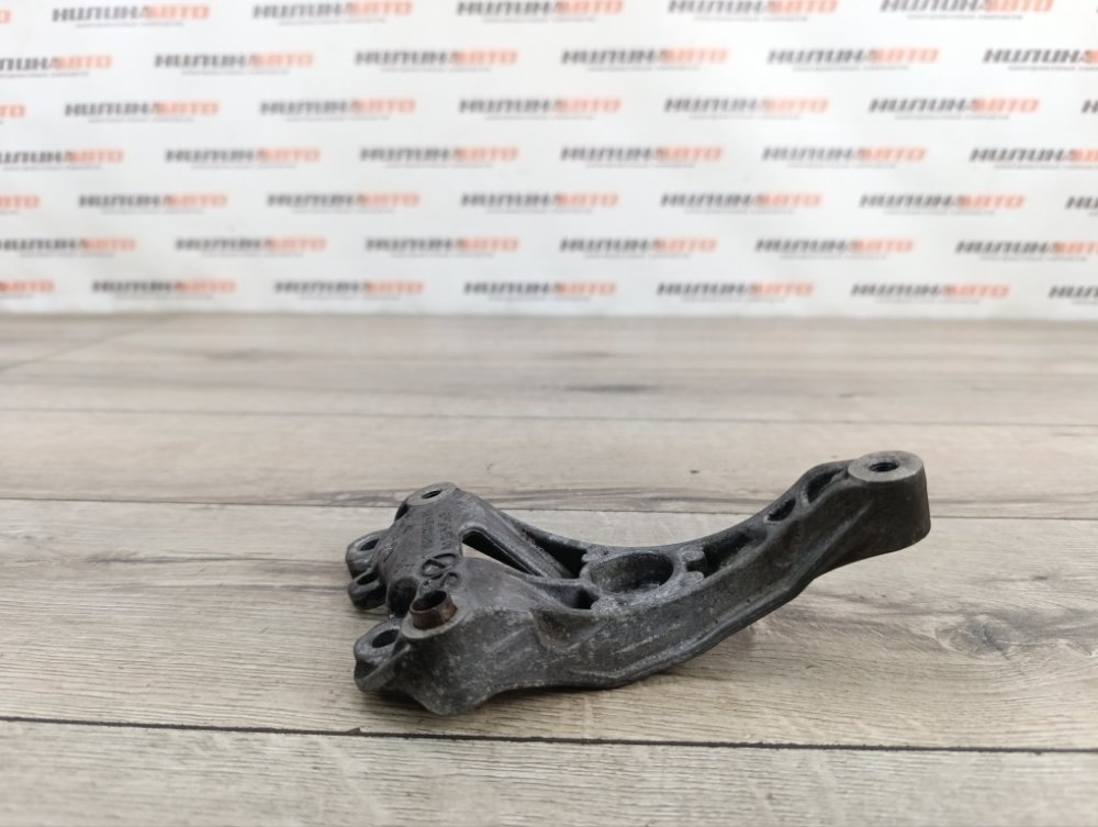 Кронштейн компрессора кондиционера, 500 рублей, Москва