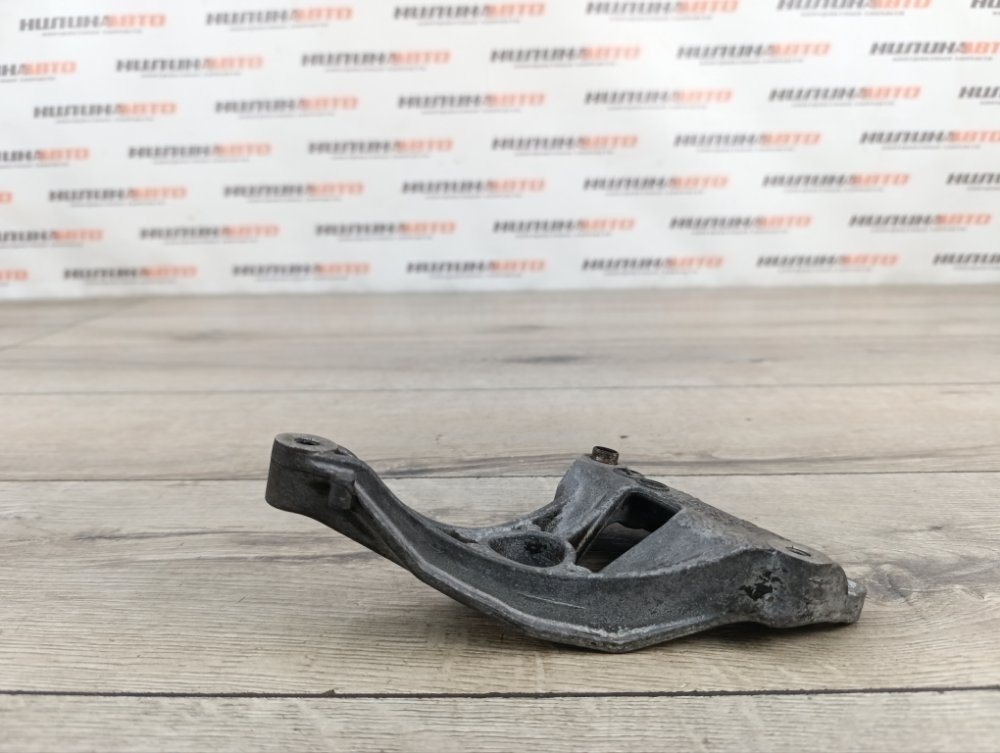 Кронштейн компрессора кондиционера, 500 рублей, Москва