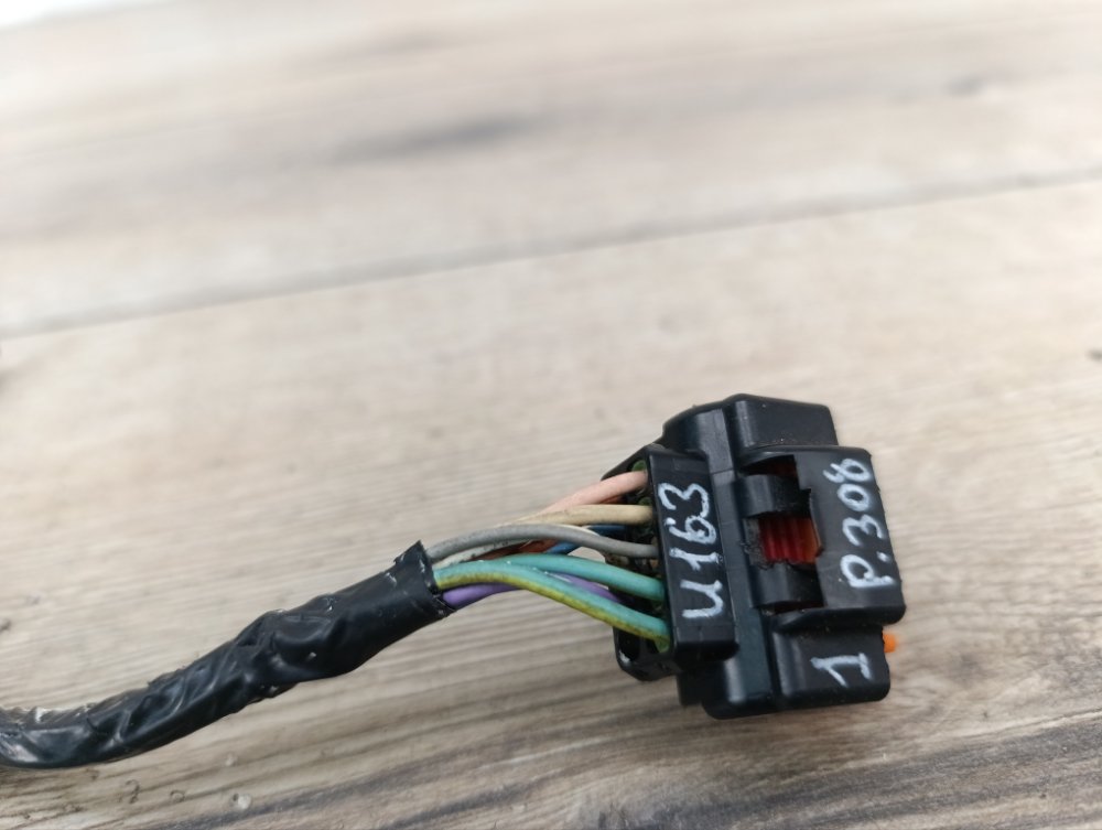 Фишка фары, 1300 рублей, Москва