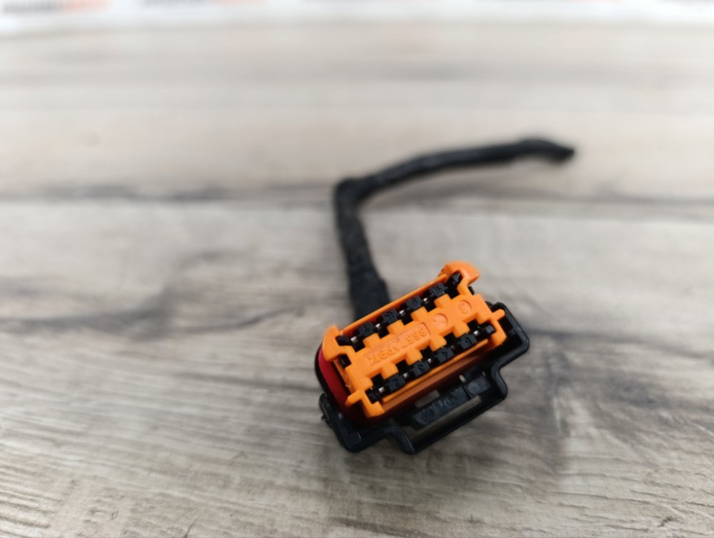 Фишка фары, 1300 рублей, Москва