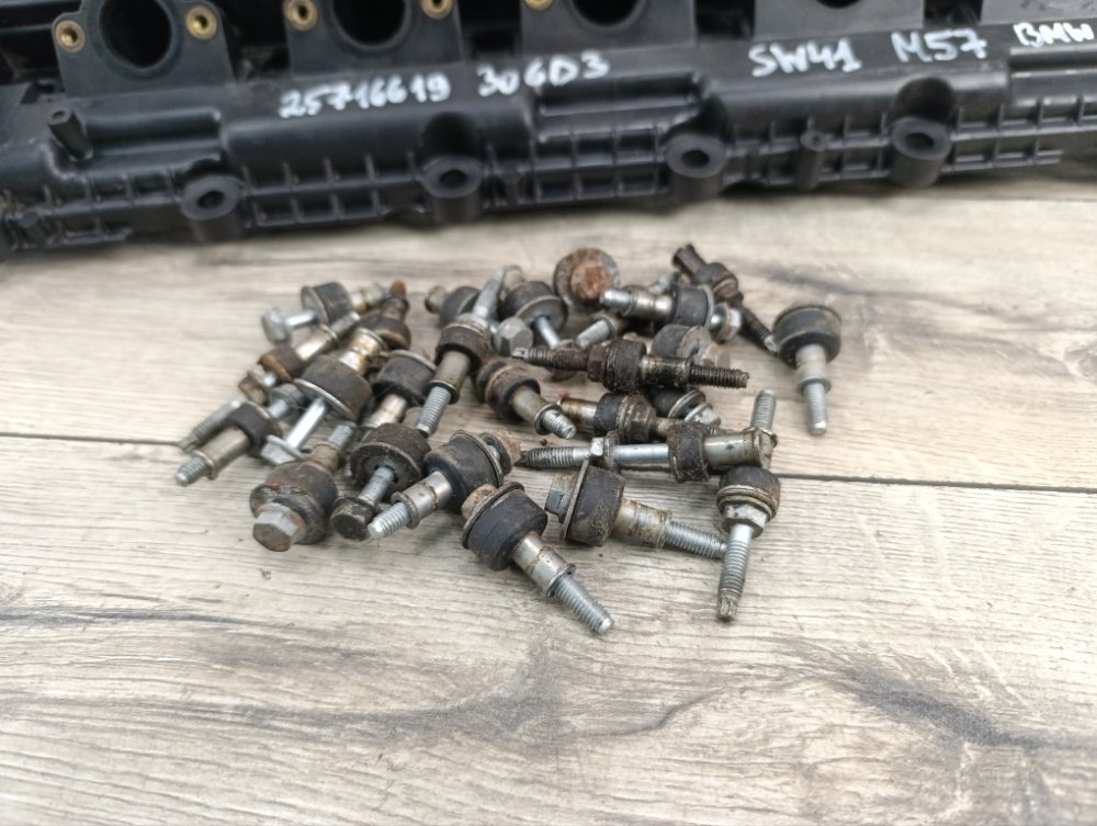 Крышка клапанная, 8000 рублей, Москва