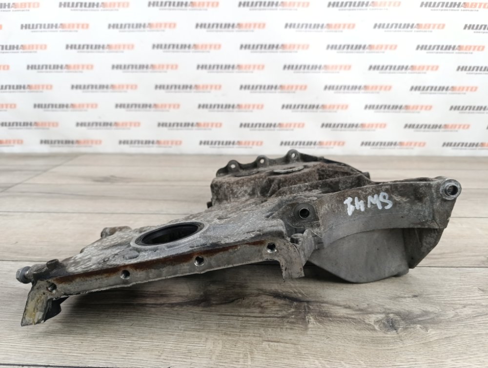 Крышка двигателя, 7500 рублей, Москва