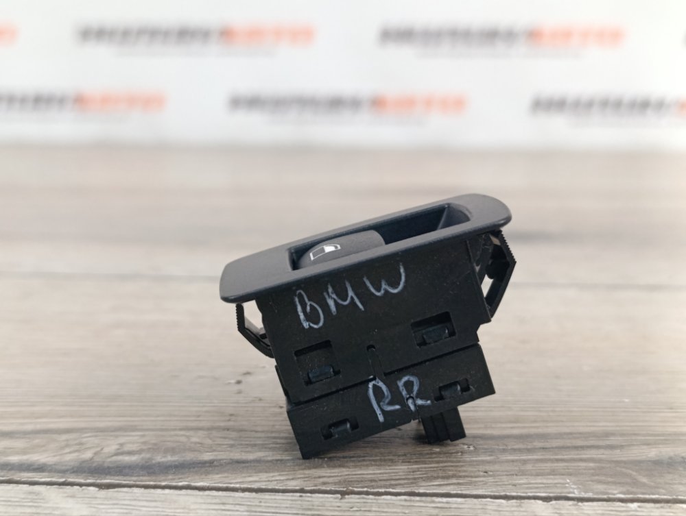 Кнопка стеклоподъемника, 200 рублей, Москва