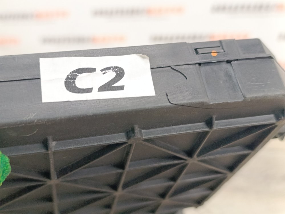 Блок BSI, 4000 рублей, Москва