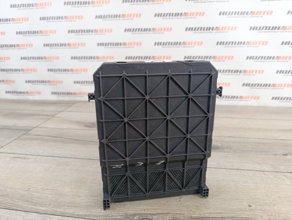 Блок BSI, 4000 рублей, Москва