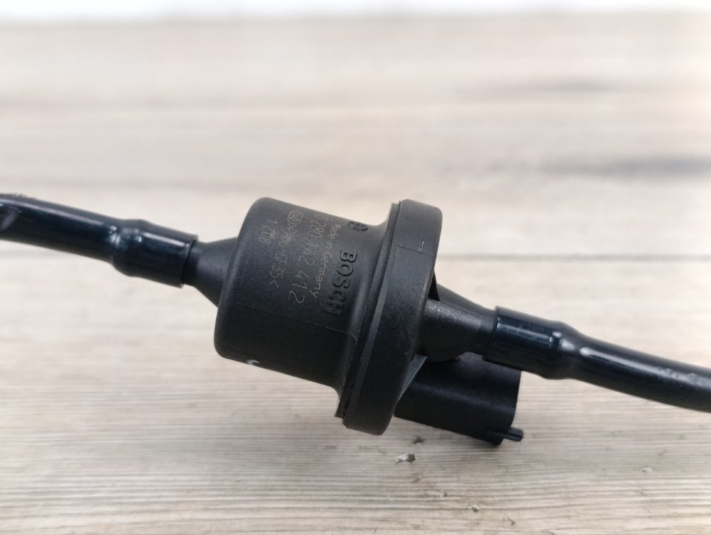 Клапан вентиляции топливного бака, 1200 рублей, Москва