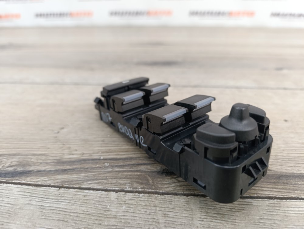 Блок управления стеклоподъемниками, 3300 рублей, Москва