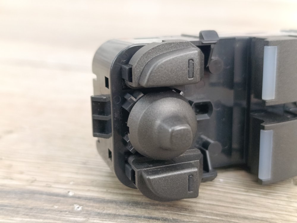 Блок управления стеклоподъемниками, 3300 рублей, Москва