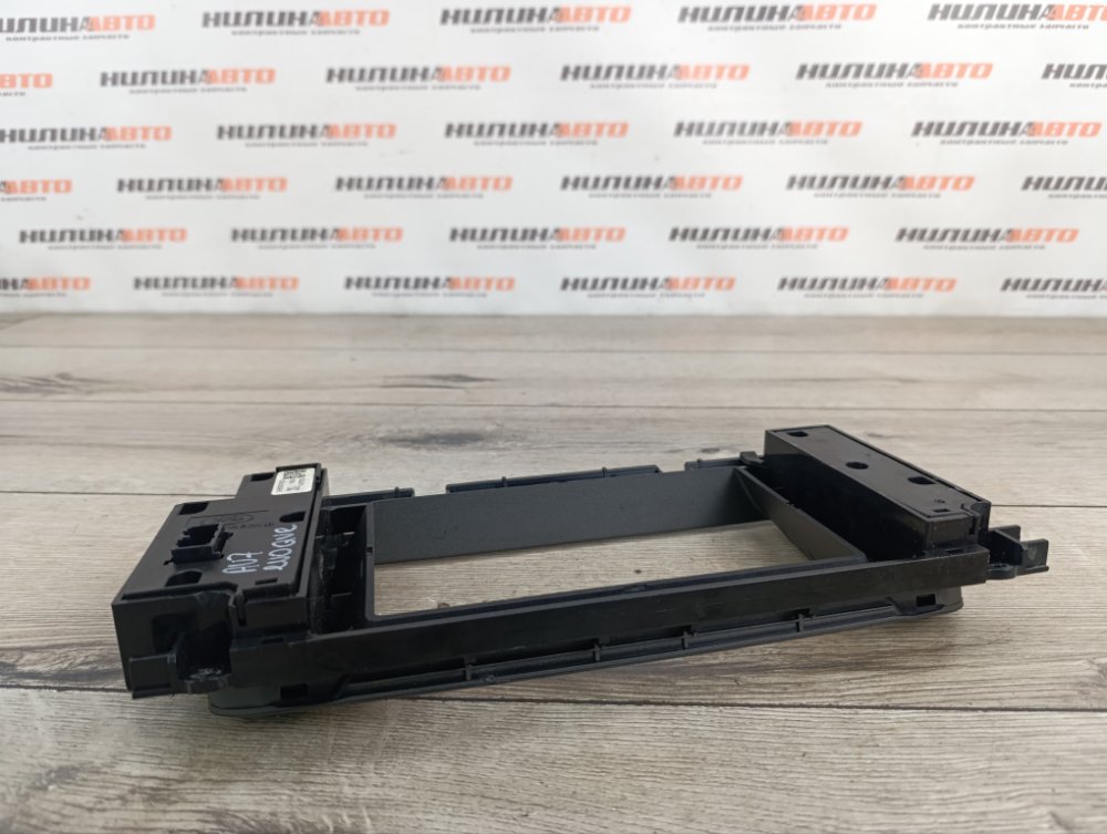 Блок управления мультимедиа, 2000 рублей, Москва