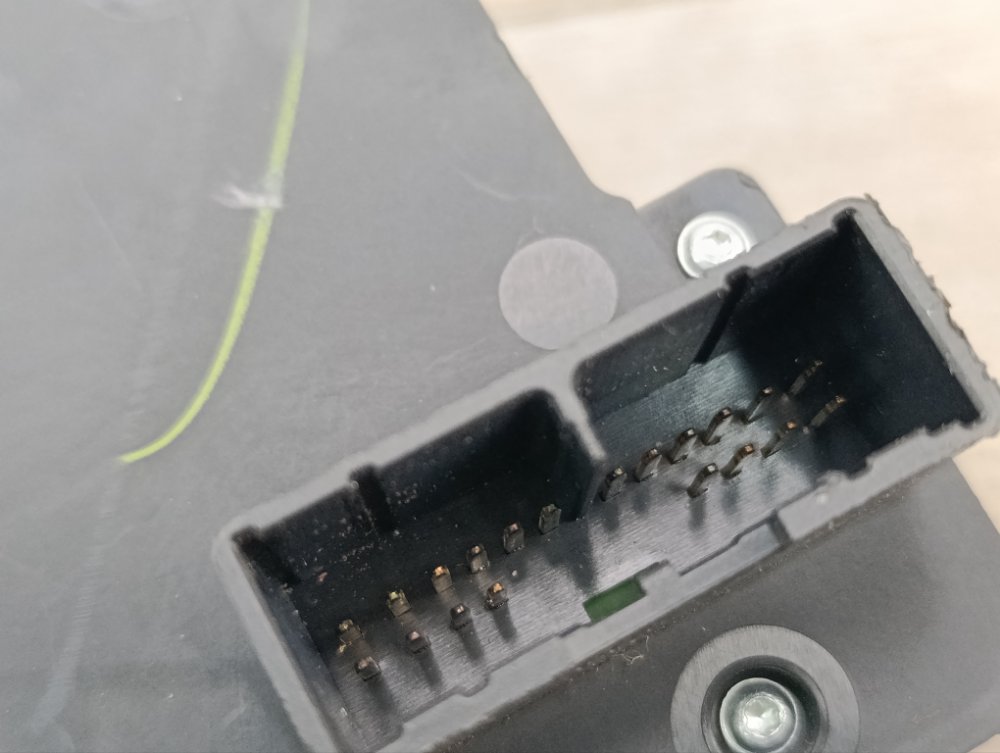 Кнопка регулировки сиденья, 1000 рублей, Москва