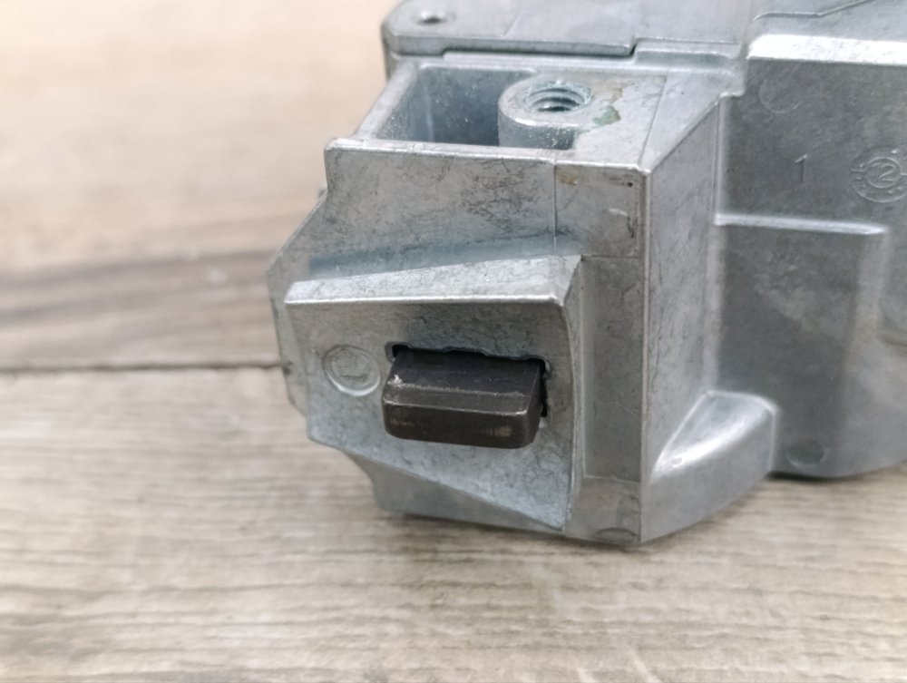 Блокиратор рулевой колонки, 1500 рублей, Москва