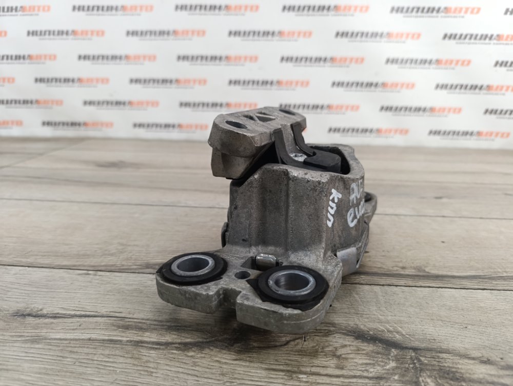 Подушка КПП, 2000 рублей, Москва