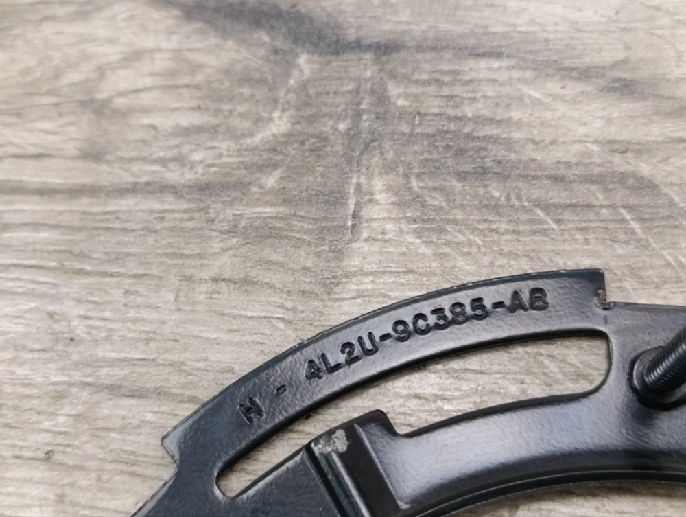 Гайка бензонасоса, 300 рублей, Москва