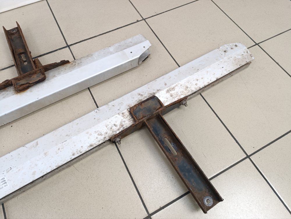 Подножка боковая, 3000 рублей, Москва