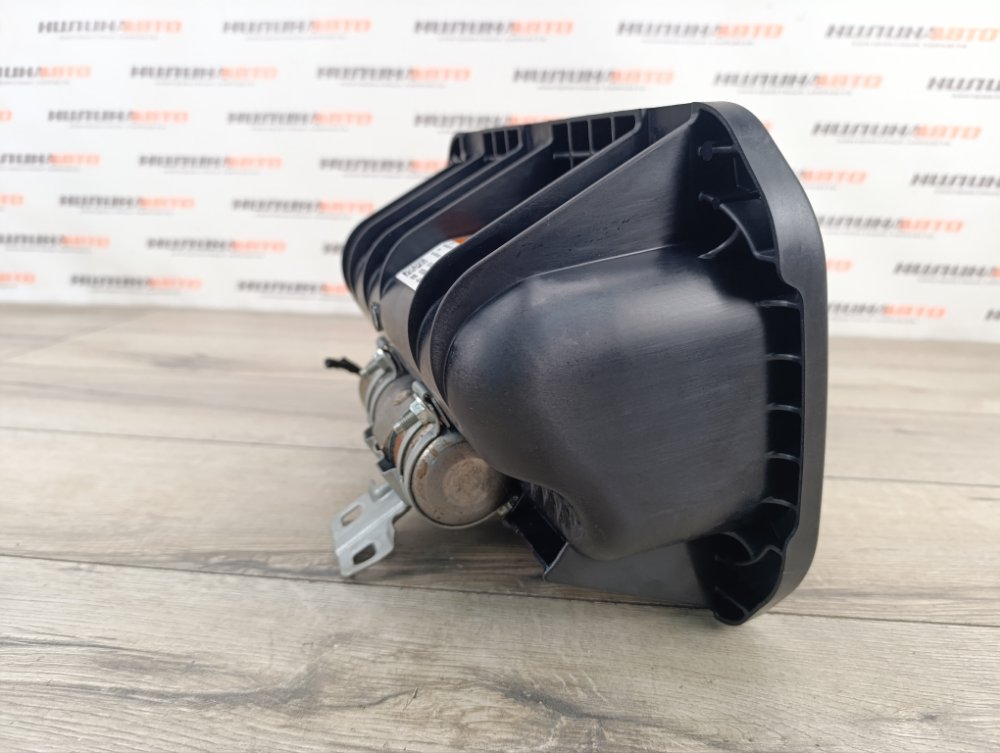 Подушка безопасности в торпедо, 2600 рублей, Москва