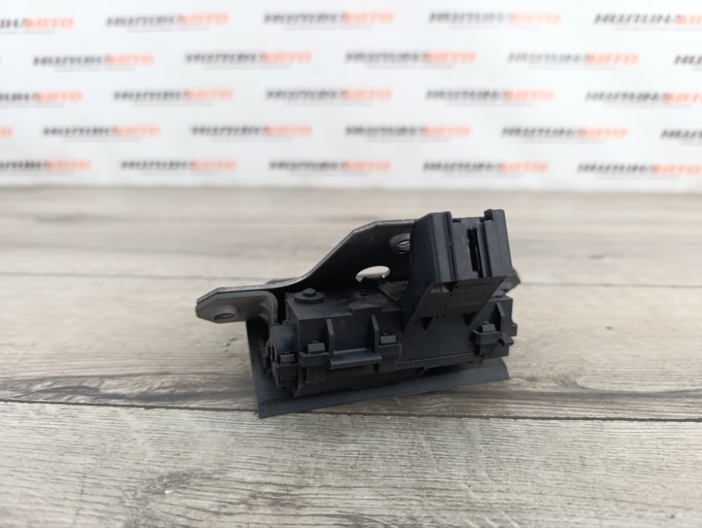 Замок крышки багажника, 2500 рублей, Москва