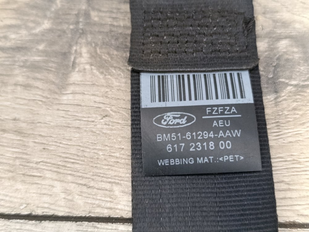 Ремень безопасности, 2000 рублей, Москва