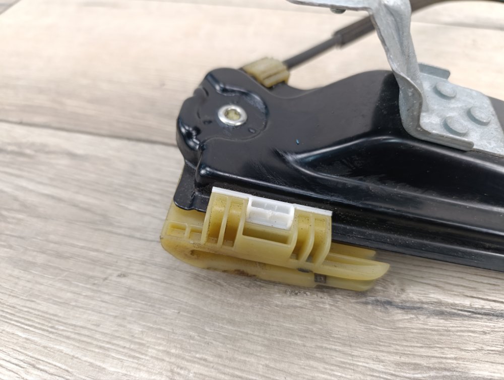 Стеклоподъемник, 2500 рублей, Москва