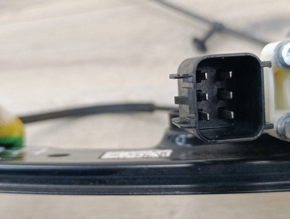 Стеклоподъемник, 2500 рублей, Москва