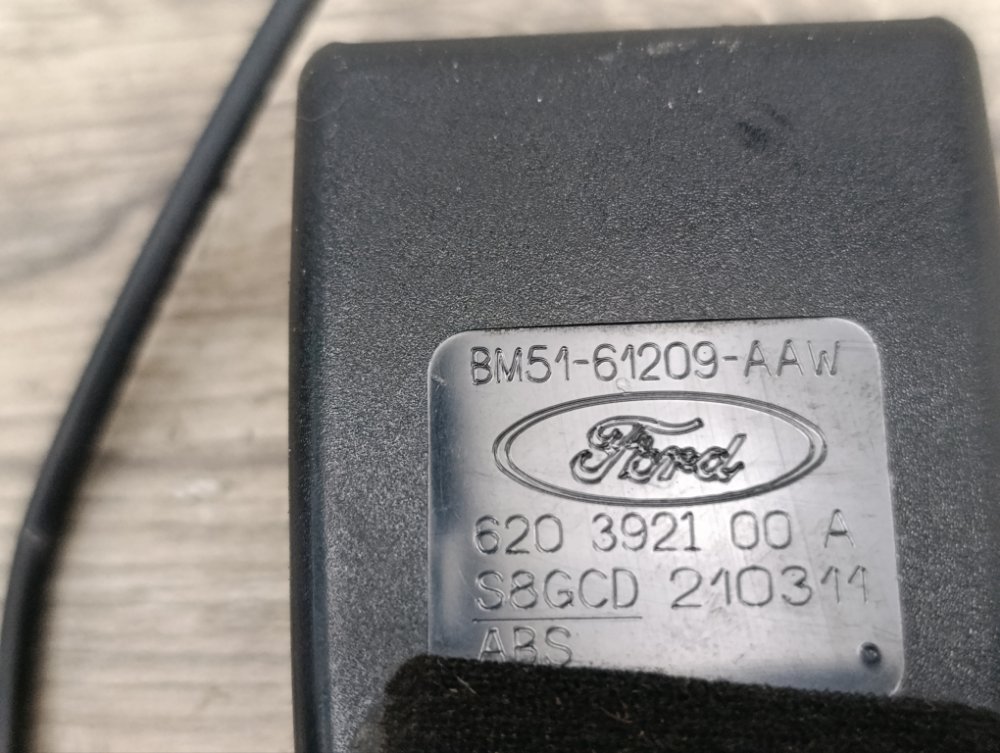 Замок ремня безопасности, 500 рублей, Москва