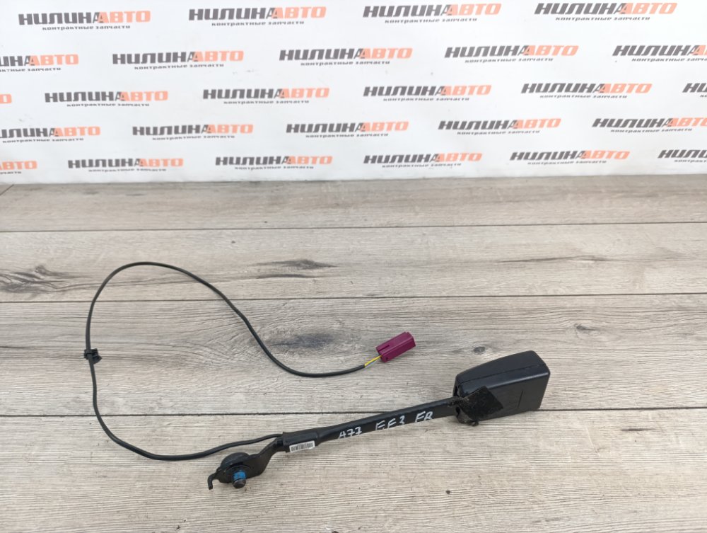 Замок ремня безопасности, 500 рублей, Москва