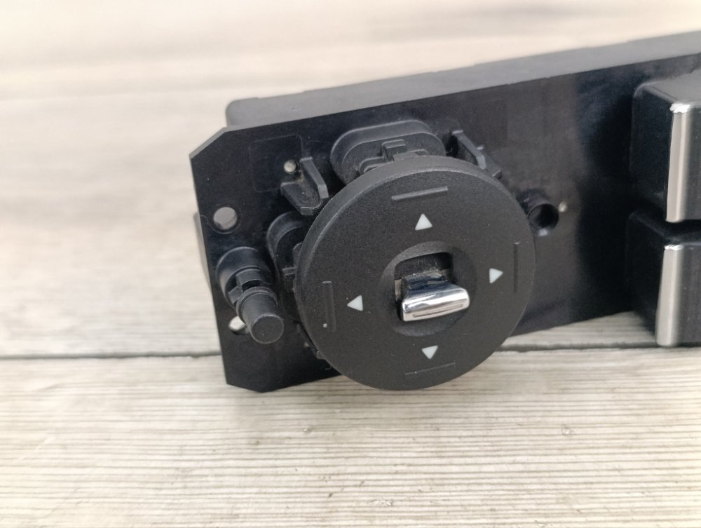 Блок управления стеклоподъемниками, 1800 рублей, Москва