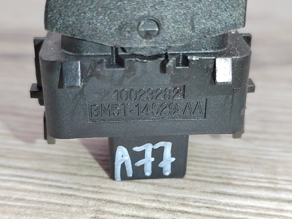 Кнопка стеклоподъемника, 400 рублей, Москва