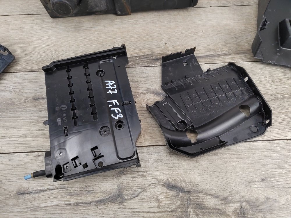 Корпус АКБ, 3000 рублей, Москва