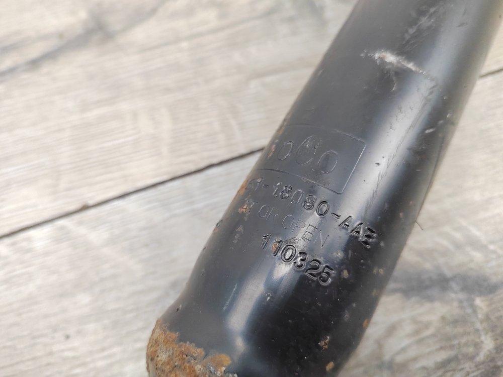 Амортизатор, 900 рублей, Москва