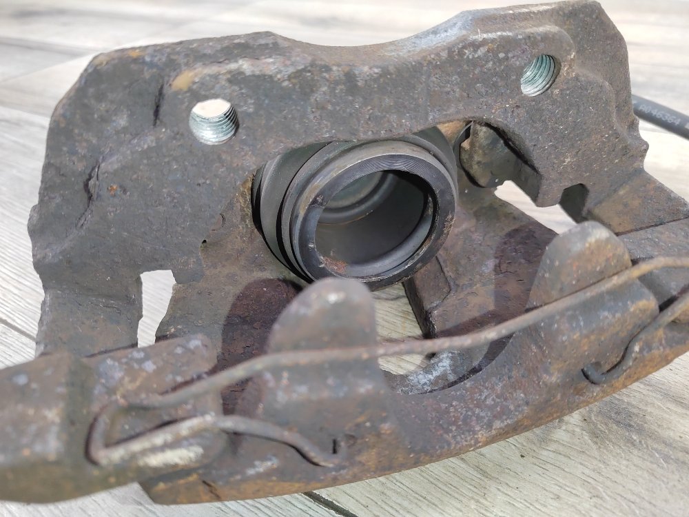 Суппорт тормозной, 1000 рублей, Москва