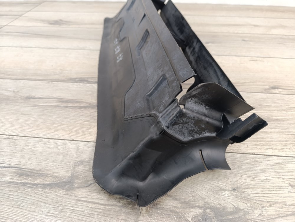 Дефлектор радиатора, 900 рублей, Москва