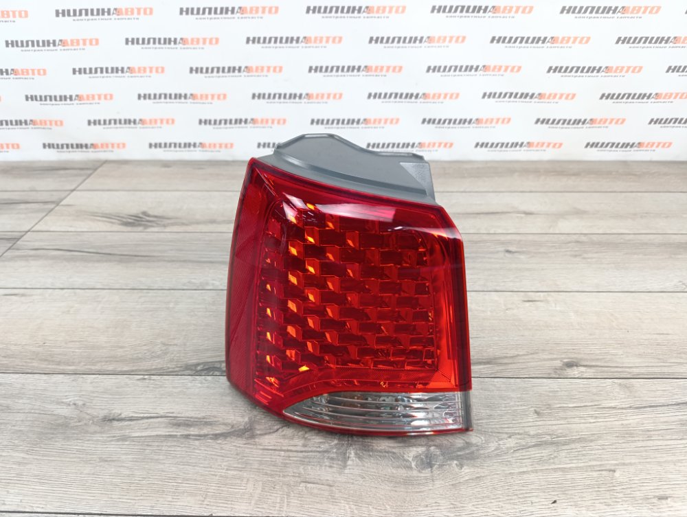 Фонарь в крыло, 5000 рублей, Москва