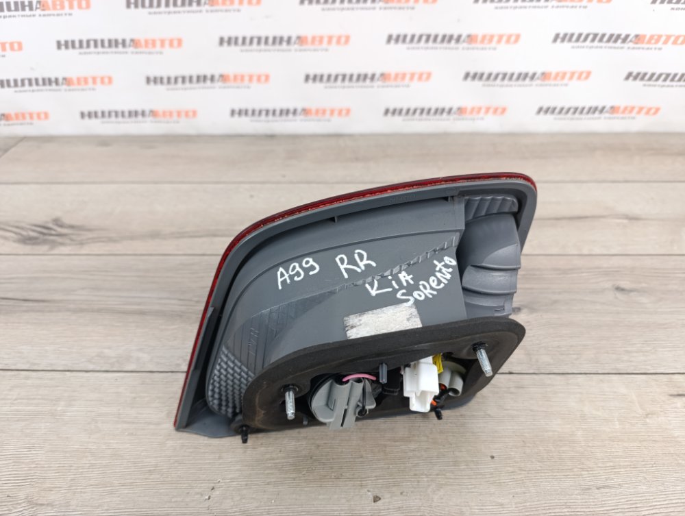 Фонарь в крышку багажника, 4000 рублей, Москва