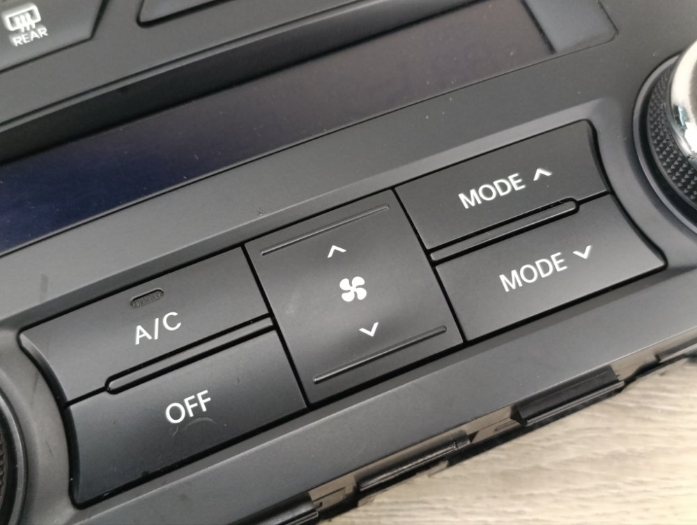 Блок управления печкой, 2000 рублей, Москва