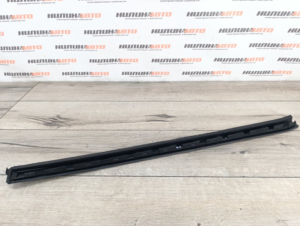 Молдинг лобового стекла, 2000 рублей, Москва