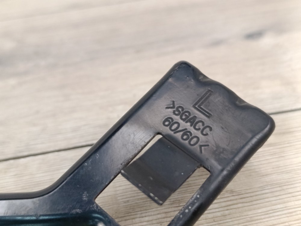 Кронштейн фары, 500 рублей, Москва