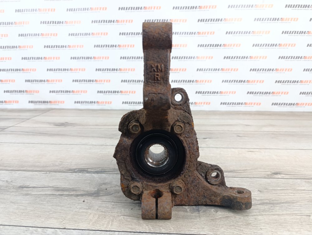 Кулак поворотный, 2000 рублей, Москва