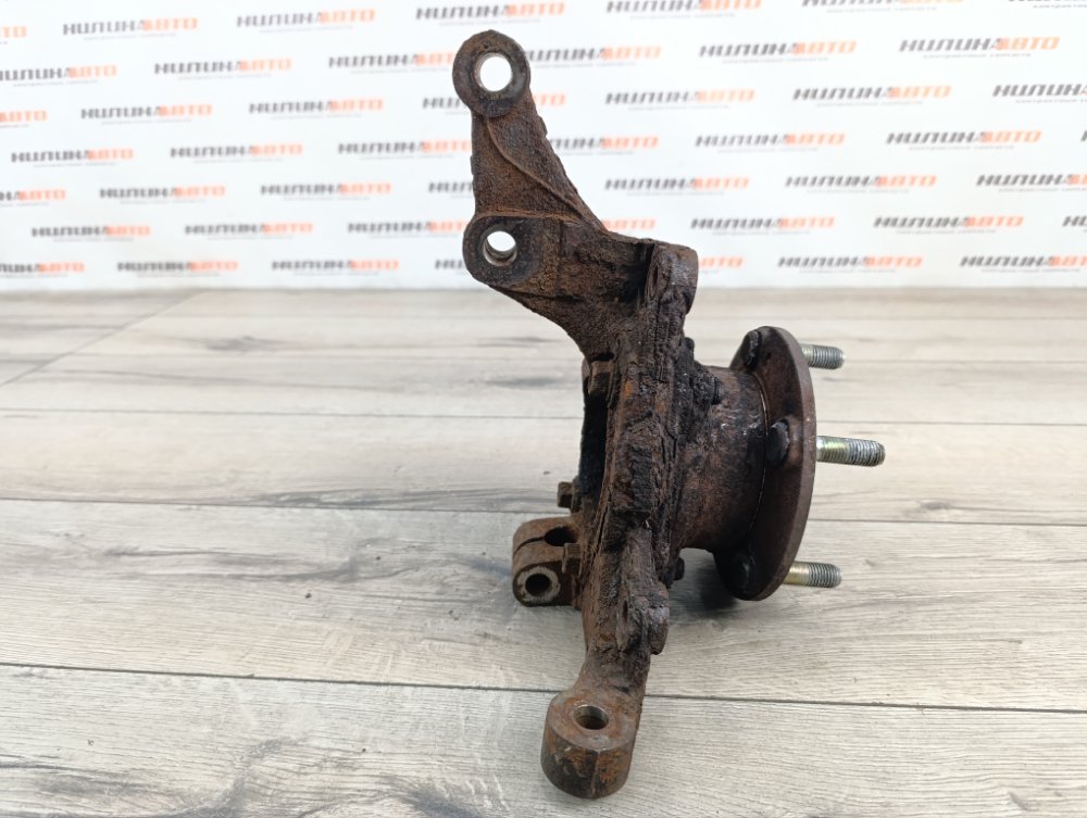 Кулак поворотный, 2000 рублей, Москва