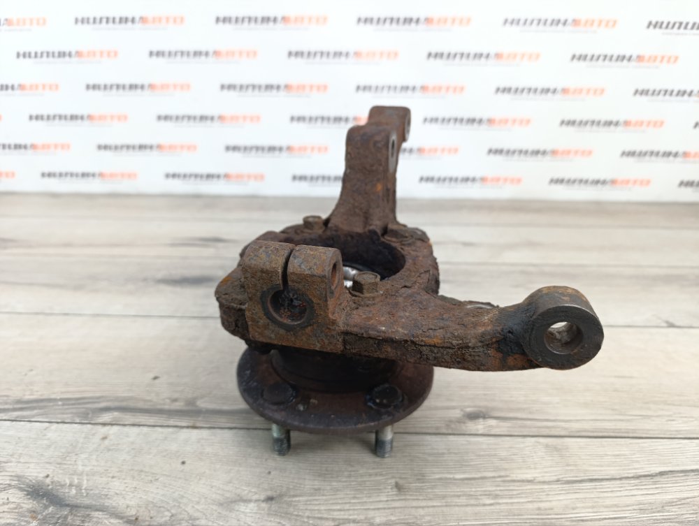 Кулак поворотный, 2000 рублей, Москва