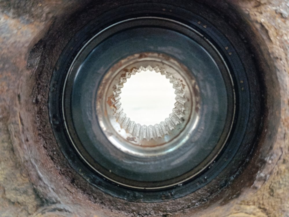 Кулак поворотный, 2000 рублей, Москва