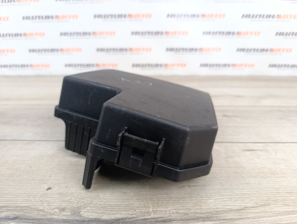 Блок предохранителей, 2000 рублей, Москва