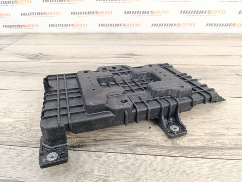 Площадка аккумулятора, 500 рублей, Москва