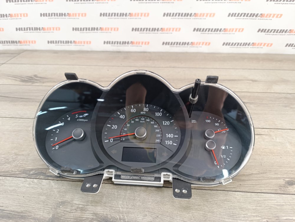 Панель приборов, 1000 рублей, Москва