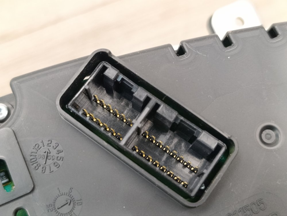 Панель приборов, 1000 рублей, Москва