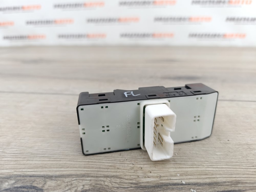 Кнопка стеклоподъемника, 1700 рублей, Москва