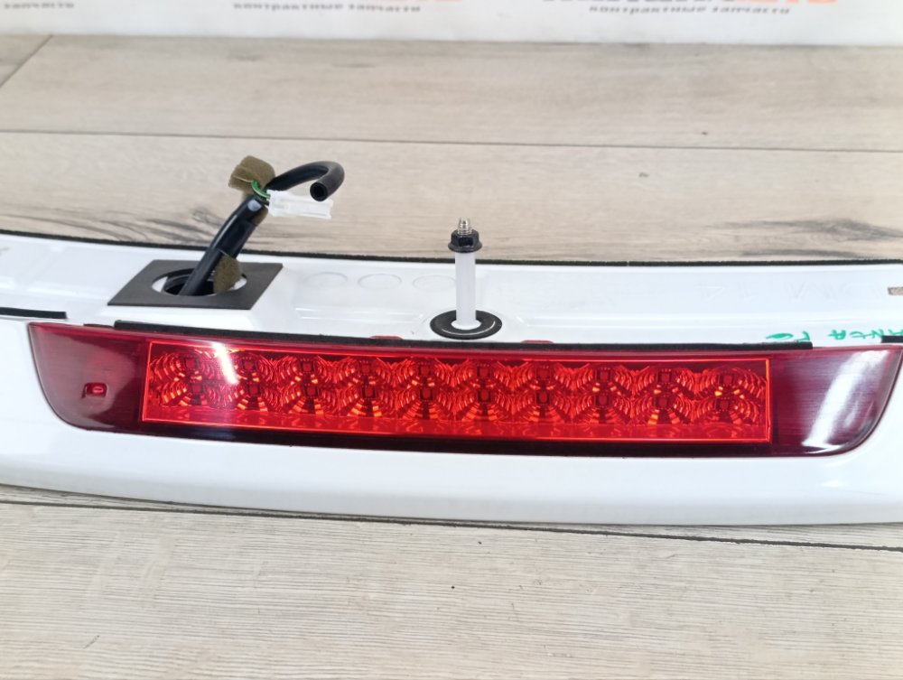 Спойлер, 7000 рублей, Москва