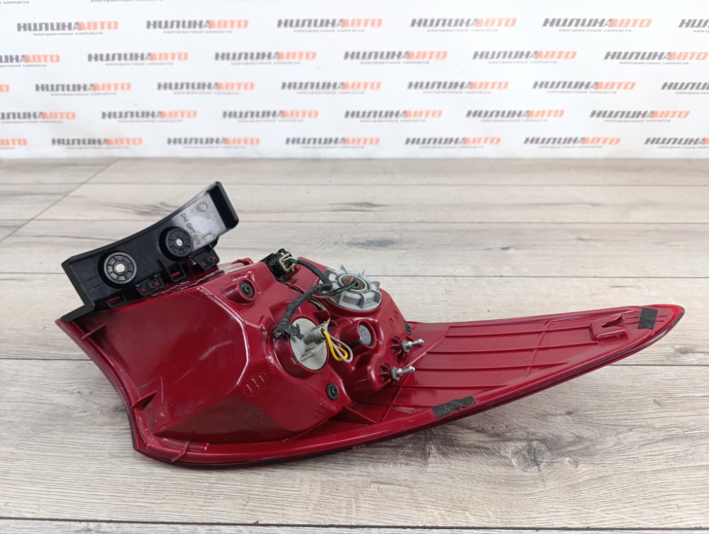 Фонарь в крыло, 17000 рублей, Москва