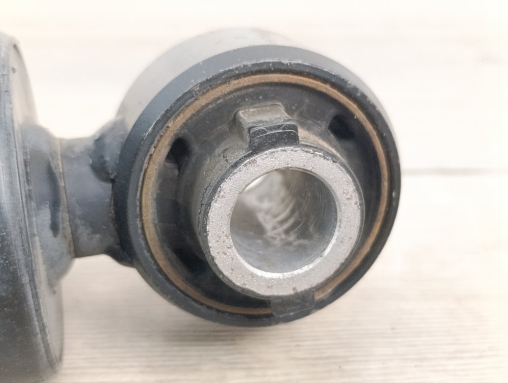 Амортизатор, 3000 рублей, Москва