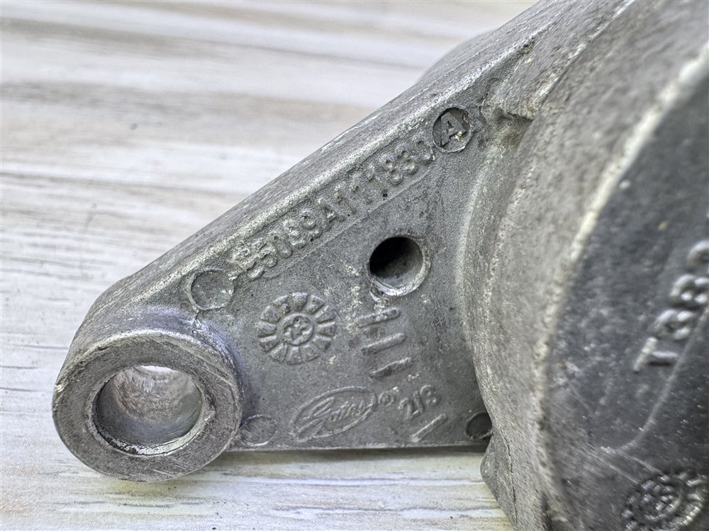 Натяжитель приводного ремня, 750 рублей, Севастополь