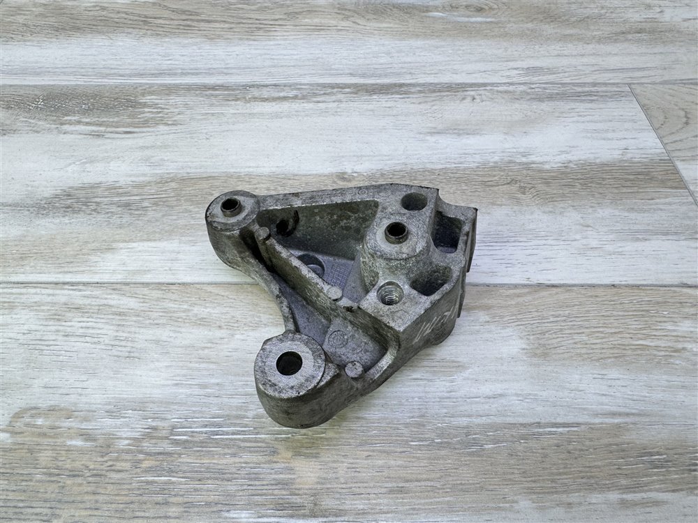 Кронштейн КПП, 700 рублей, Севастополь